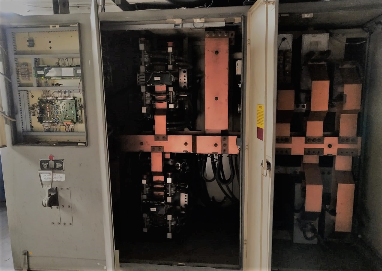 Forno de Fusão a Indução Usado/ TRITRACK - COD 201102